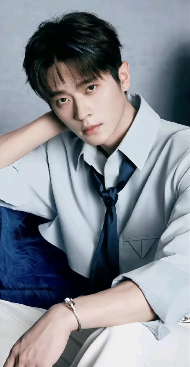 张凌赫辞演《许你星河千里》丞磊10天内紧急接替男主 _ 资讯配图
